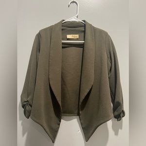 Hybrid brand from Amazon size medium